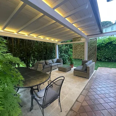 La Bouganville Versilia Villa *