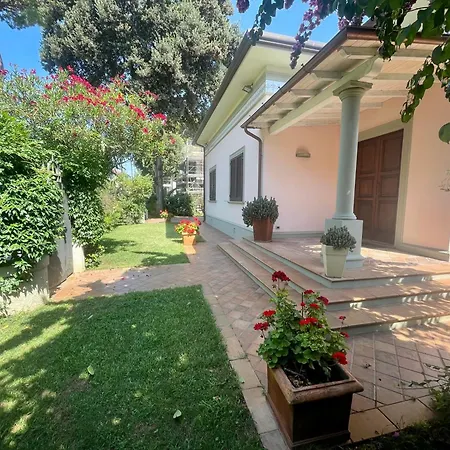 La Bouganville Versilia Villa Marina di Pietrasanta